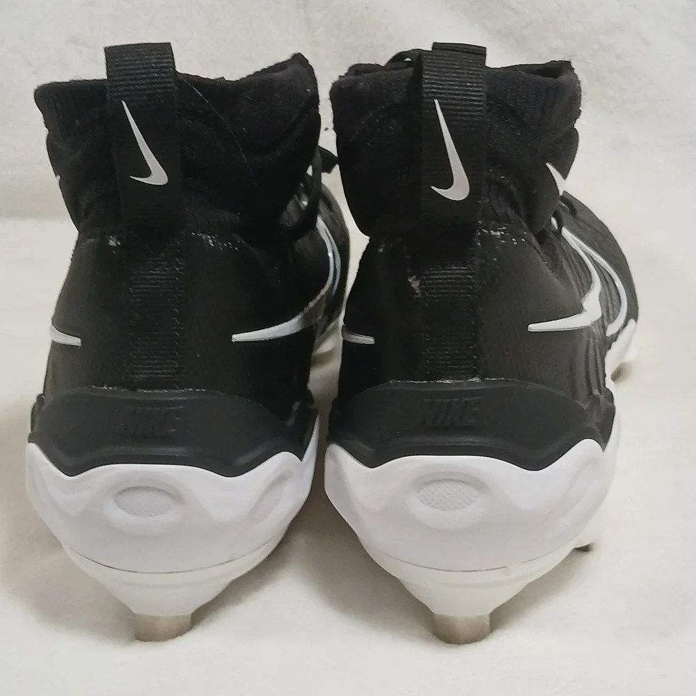 NIKE MEN'S ALPHA HUARACHE NXT METAL BASEBALL CLEATS  Size 8